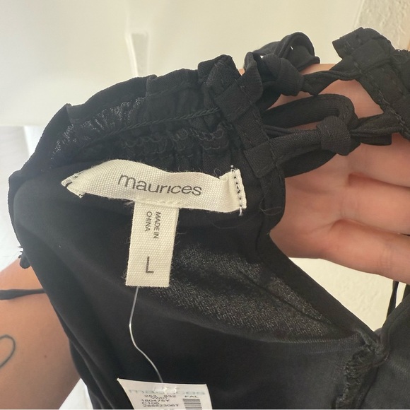 NWT Maurice’s Black Blouse women’s Size L ruffle neckline tie back - Picture 9 of 11